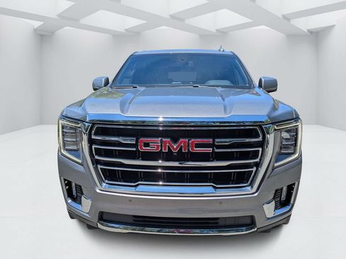 Used 2022 GMC Yukon XL SLT w/ SLT Luxury Package AWD/4WD image 8