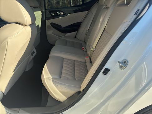 Used 2023 Nissan Maxima Platinum w/ Sport Mat Group image 23