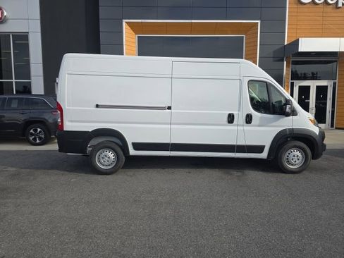 New 2026 RAM ProMaster 2500 image 7