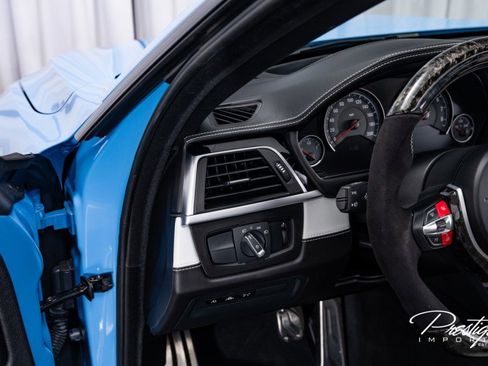 Used 2018 BMW M4 Coupe image 37