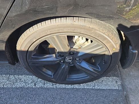 Used 2024 Honda Accord Sport image 15