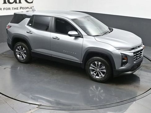 New 2026 Chevrolet Equinox LT w/ Safety and Technology Package FWD image 16