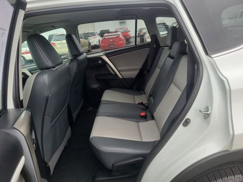 Used 2014 Toyota RAV4 Limited w/ Technology Package image 17