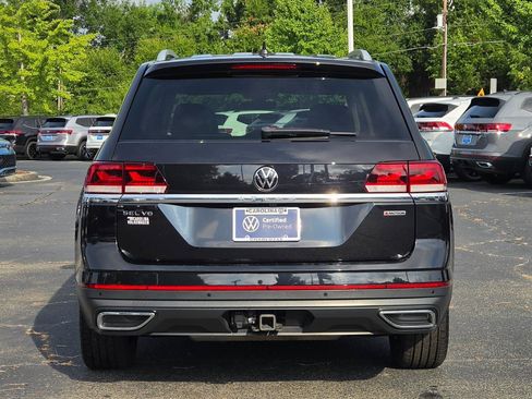 Certified 2022 Volkswagen Atlas SEL AWD/4WD image 4