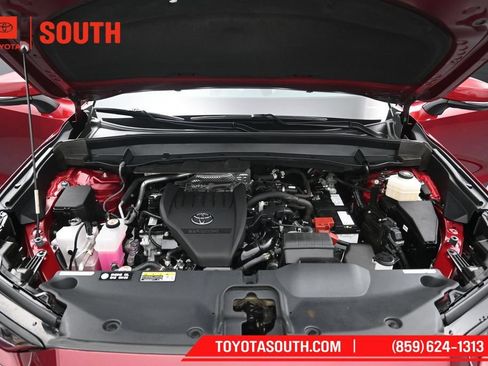 Used 2024 Toyota Grand Highlander AWD image 38