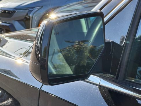 Used 2020 Chevrolet Tahoe LT AWD/4WD image 50