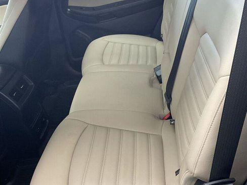 Used 2022 Ford Edge SEL w/ Convenience Package AWD/4WD image 9
