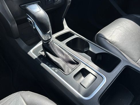 Used 2018 Ford Escape SEL FWD image 29