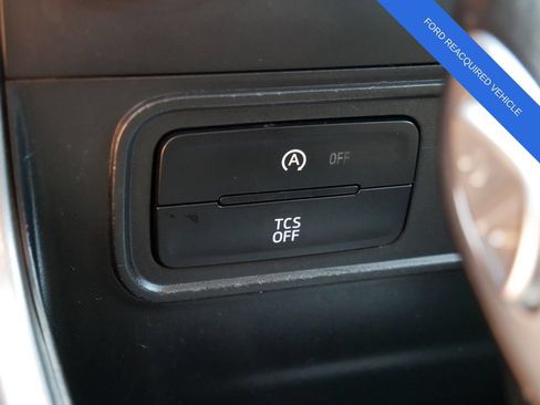 Used 2020 Ford EcoSport SE w/ SE Convenience Package FWD image 25