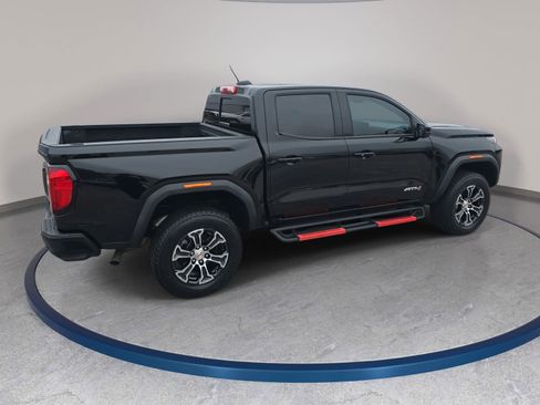 Used 2023 GMC Canyon AT4 w/ AT4 Premium Package AWD/4WD image 5