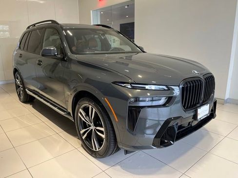 Used 2025 BMW X7 xDrive40i w/ Executive Package AWD/4WD image 10