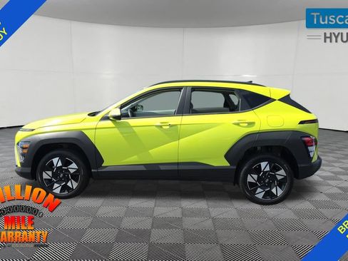 Used 2025 Hyundai Kona SEL AWD/4WD image 4