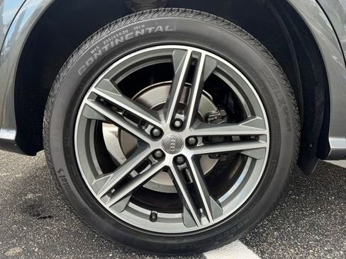 Used 2019 Audi SQ5 Premium Plus w/ Premium Plus Package AWD/4WD image 42