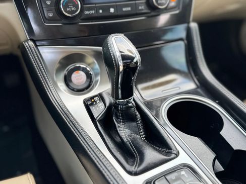 Used 2017 Nissan Maxima 3.5 SL image 25