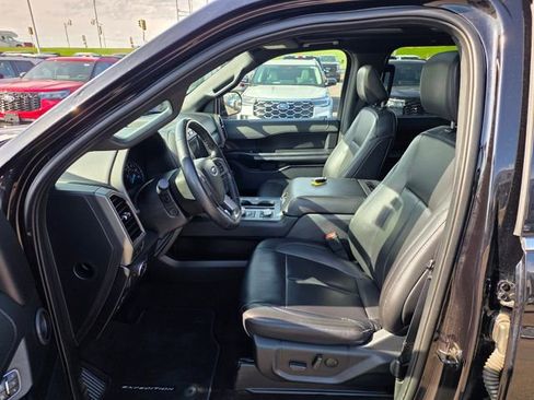 Used 2021 Ford Expedition Max XLT AWD/4WD image 19