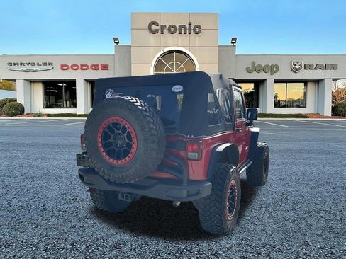 Used 2014 Jeep Wrangler Rubicon image 3