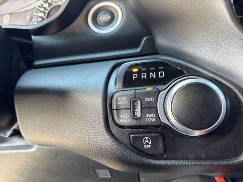 Used 2023 RAM 1500 Big Horn AWD/4WD image 26