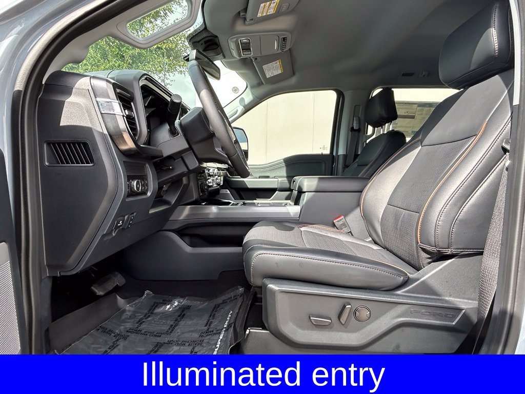 New 2026 Ford F250 Lariat w/ Black Appearance Package AWD/4WD image 10