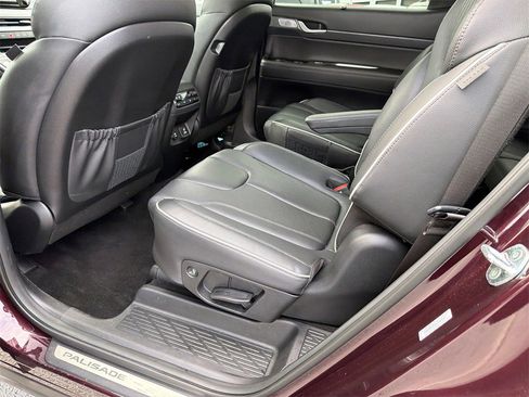 Used 2024 Hyundai Palisade Limited image 21