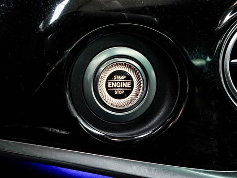 Used 2018 Mercedes-Benz Maybach S 650 Maybach S 650 image 35