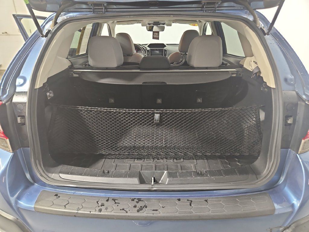Used 2020 Subaru Crosstrek 2.0i Premium w/ Moonroof Package 2 AWD/4WD image 23