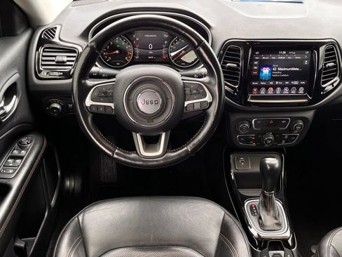 Used 2020 Jeep Compass Limited FWD image 9