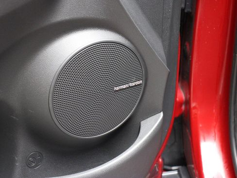 Used 2023 Hyundai Kona Limited image 25