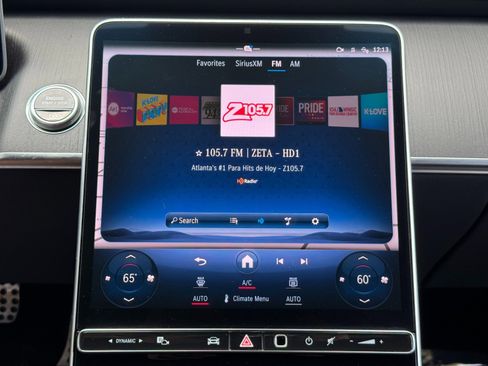 Used 2022 Mercedes-Benz S 500 4MATIC w/ AMG Line Package image 29