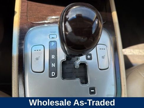 Used 2009 Hyundai Genesis 3.8 RWD image 15