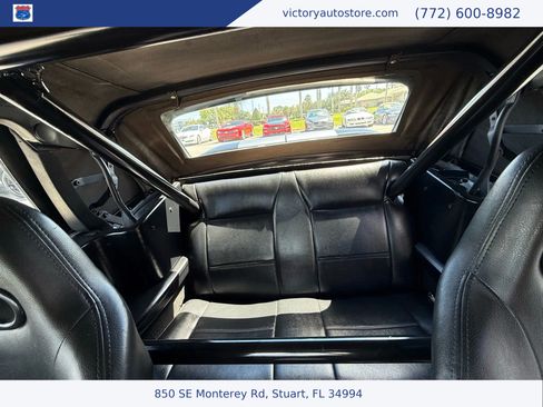 Used 1989 Ford Mustang LX image 16