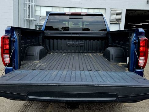 Used 2024 GMC Sierra 1500 Elevation w/ Elevation Premium Package image 15