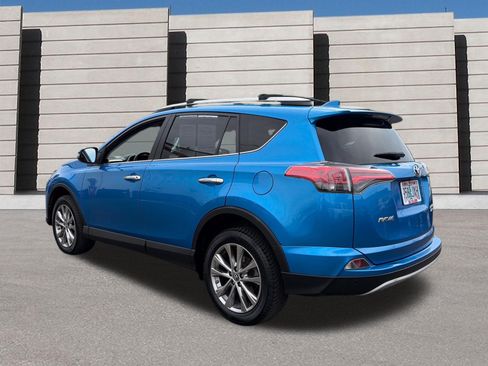 Used 2016 Toyota RAV4 Limited w/ Advanced Technology Package AWD/4WD image 3
