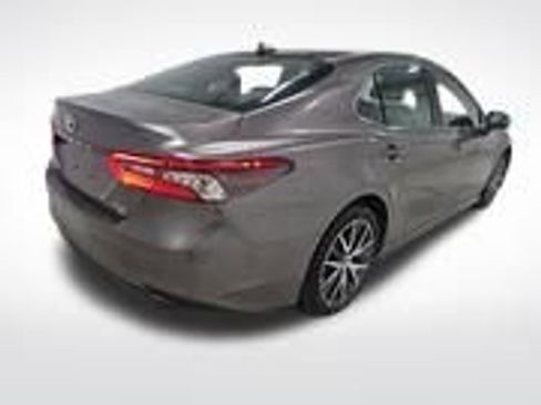 Certified 2024 Toyota Camry XLE w/ Navigation Package image 4