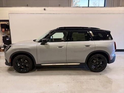 New 2026 MINI Cooper Countryman S image 2