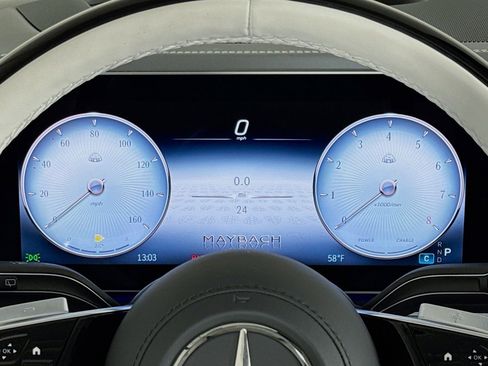 New 2026 Mercedes-Benz Maybach GLS 600 4MATIC image 21