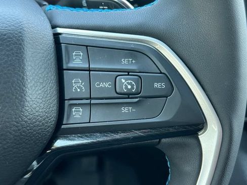 Used 2022 Jeep Grand Cherokee Trailhawk AWD/4WD image 24
