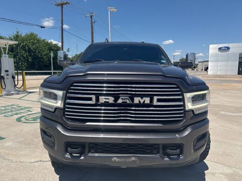 Used 2019 RAM 2500 Laramie AWD/4WD image 9