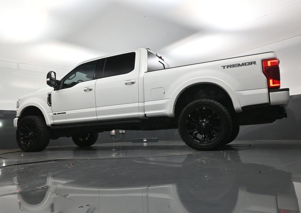 Used 2022 Ford F250 Lariat w/ Tremor Off-Road Package AWD/4WD image 19