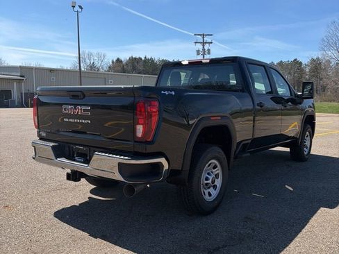New 2026 GMC Sierra 2500 Pro AWD/4WD image 5