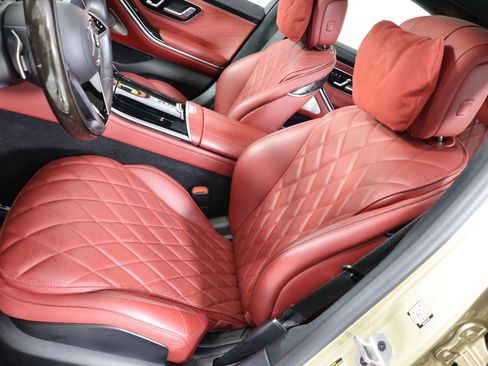 Used 2023 Mercedes-Benz S 580 4MATIC Sedan image 2