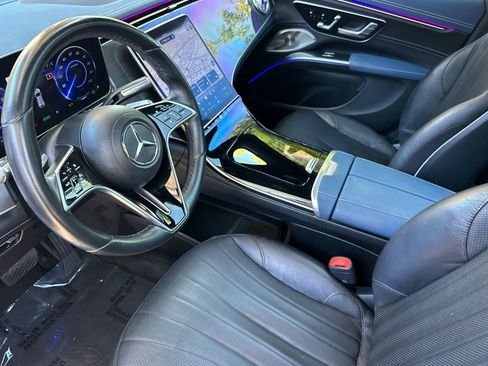 Certified 2023 Mercedes-Benz EQS 450+ SUV image 4