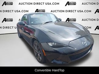 Used 2020 MAZDA MX-5 Miata RF Grand Touring video 3
