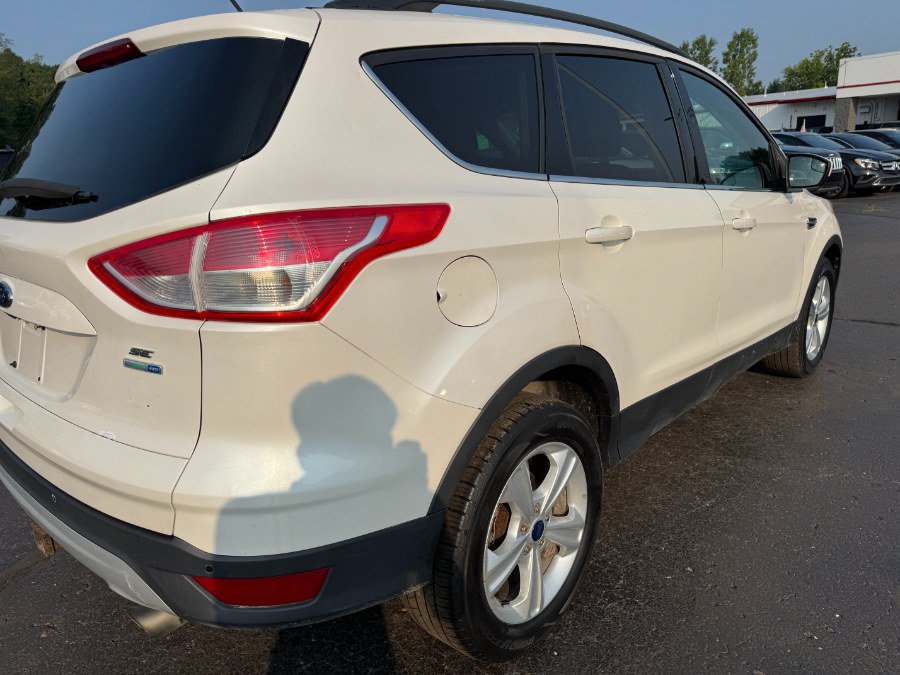 Used 2014 Ford Escape SE w/ Equipment Group 201A AWD/4WD image 11