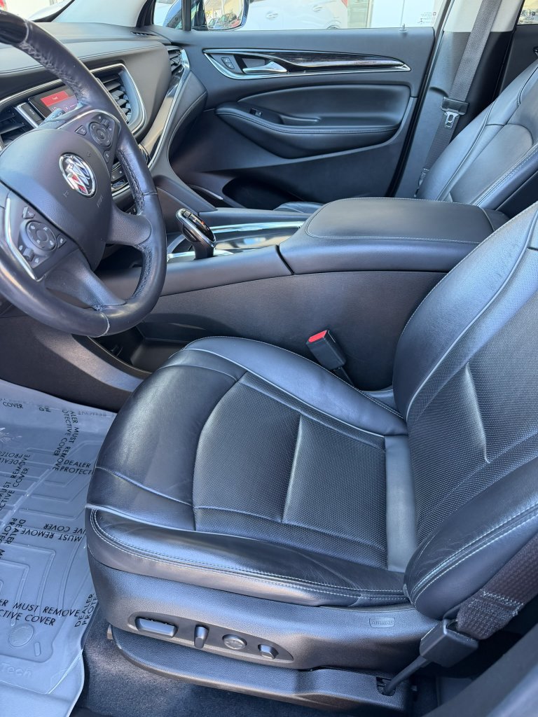 Used 2021 Buick Enclave Avenir AWD/4WD image 9