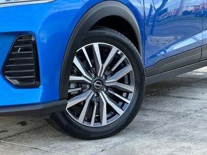 Used 2023 Nissan Kicks SV