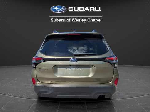 Used 2026 Subaru Forester Premium AWD/4WD image 5