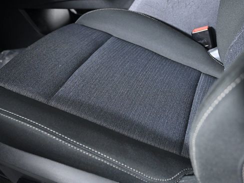 Certified 2023 Nissan Rogue SV image 23