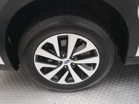 Certified 2024 Subaru Outback Premium AWD/4WD image 27