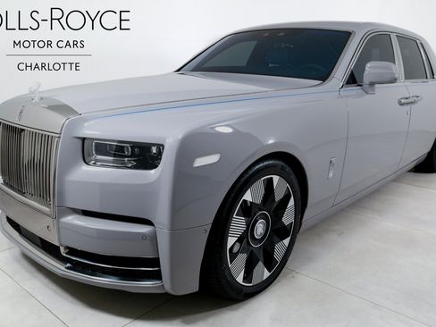 Used 2024 Rolls-Royce Phantom Sedan w/ The Phantom Package RWD image 1
