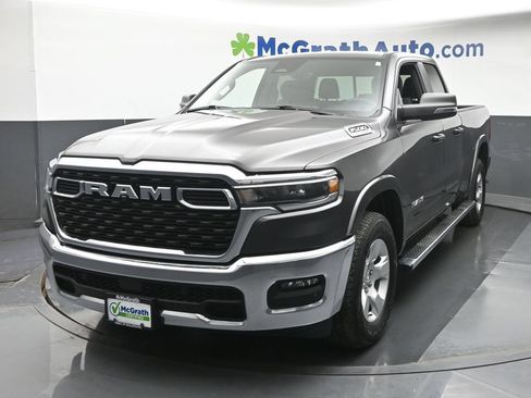 Used 2025 RAM 1500 Big Horn AWD/4WD image 21